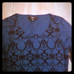 Mossimo Abstract Heart Blue Fitted Sweater